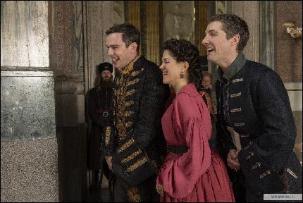 cadrs_the_great_hulu046 (1200x801, 220 kБ...)